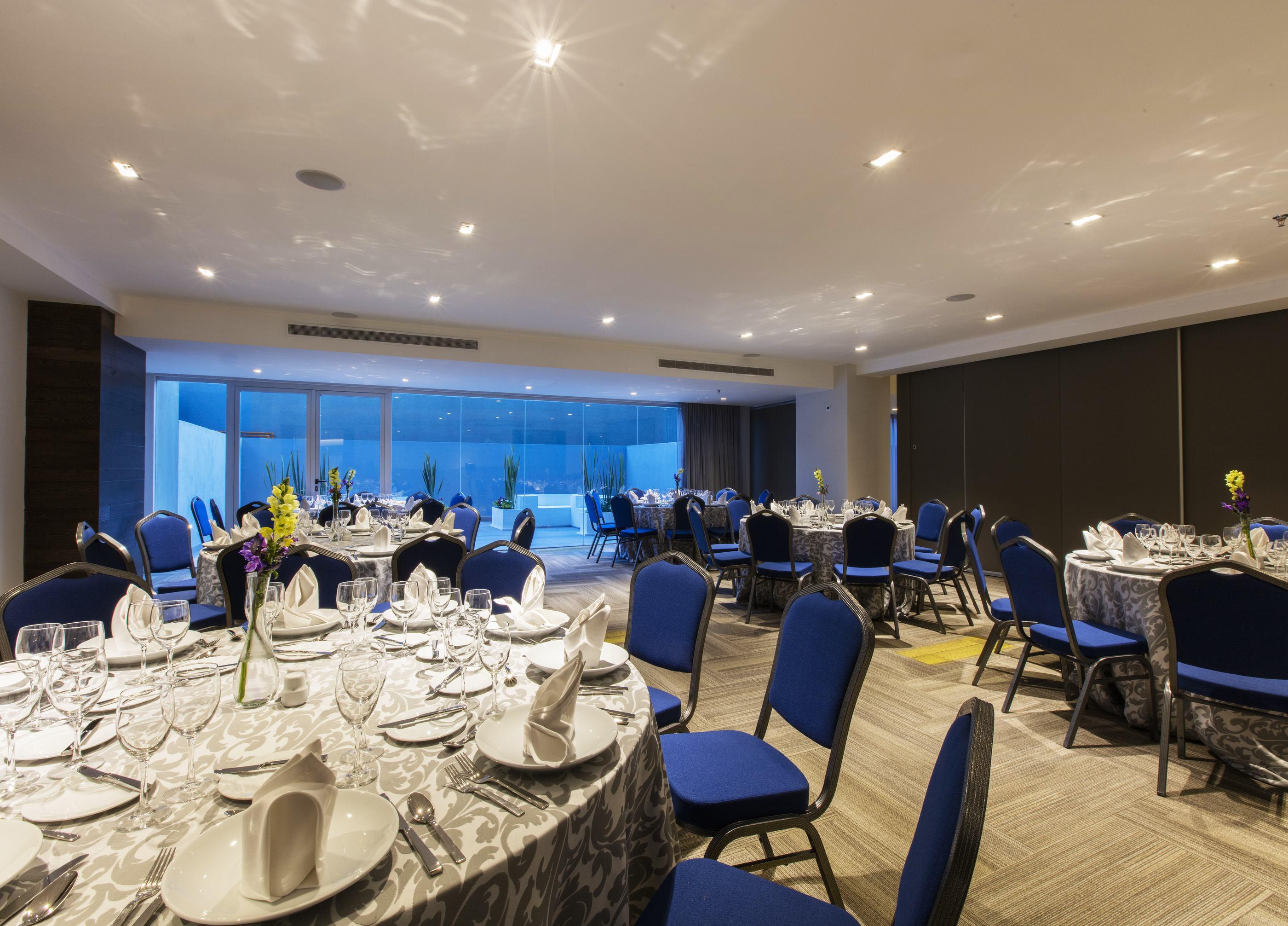 Krystal Urban Guadalajara Hotel Kültér fotó