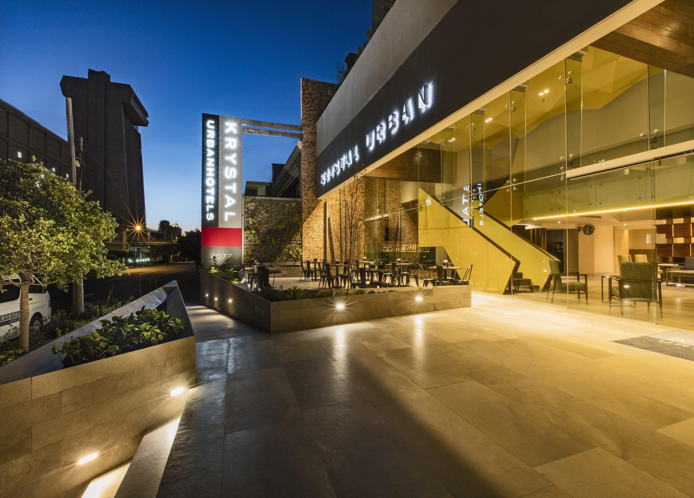 Krystal Urban Guadalajara Hotel Kültér fotó