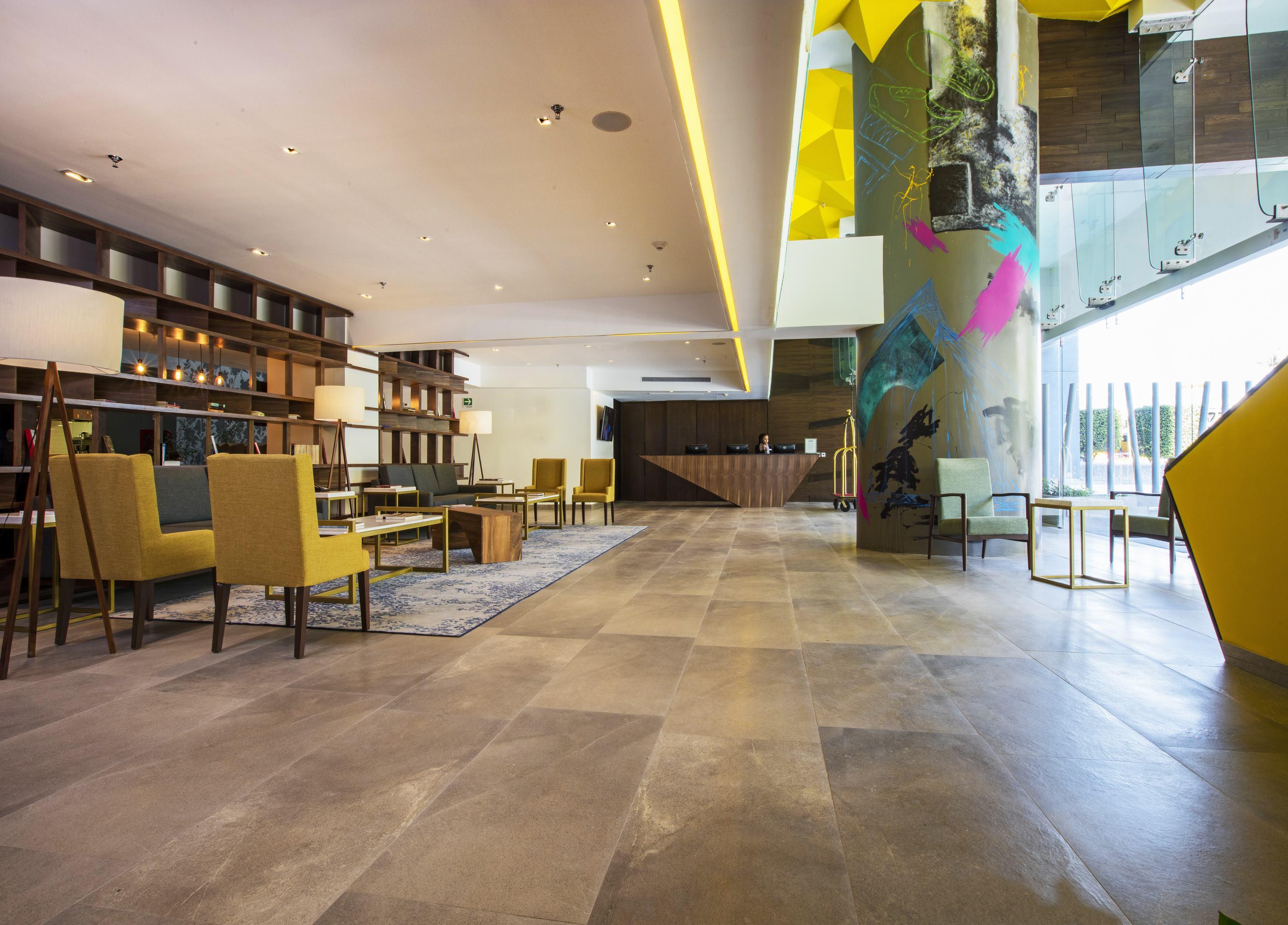 Krystal Urban Guadalajara Hotel Kültér fotó